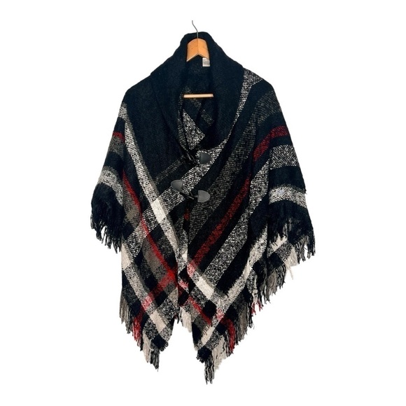 Plaid Fringed 2-Button Batwing Cape Poncho Cardigan. One Size. - Picture 11 of 11